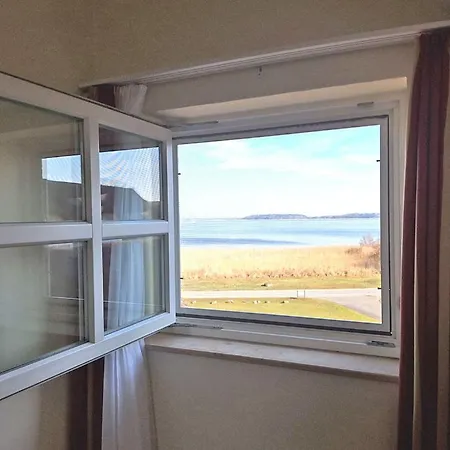 Appartement Balmer 28 Mit Direktem Seeblick Balm